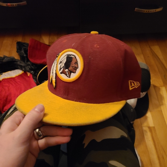 Snapback - Picture 2 of 16